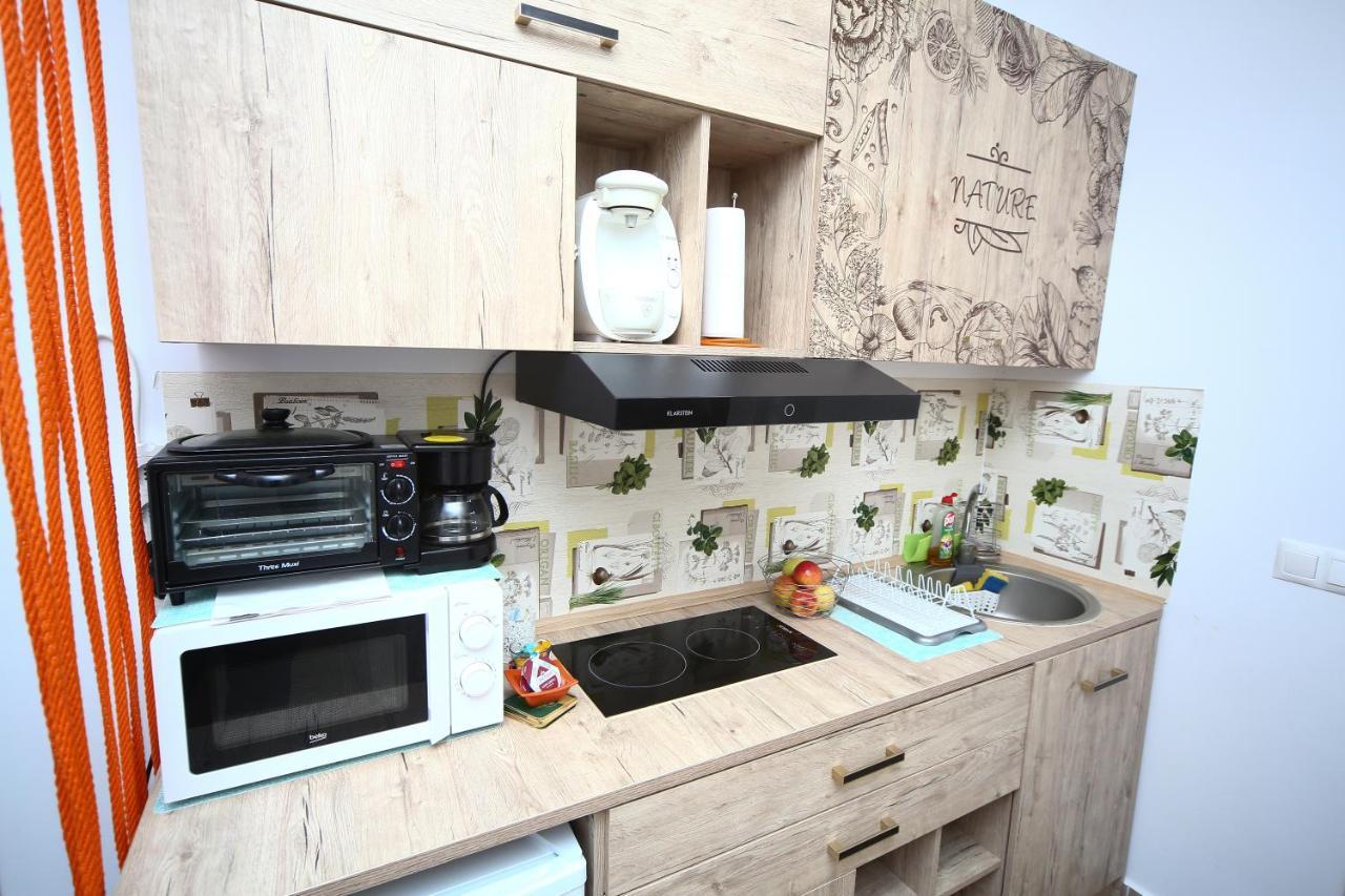 Apartment B&m Brasov
